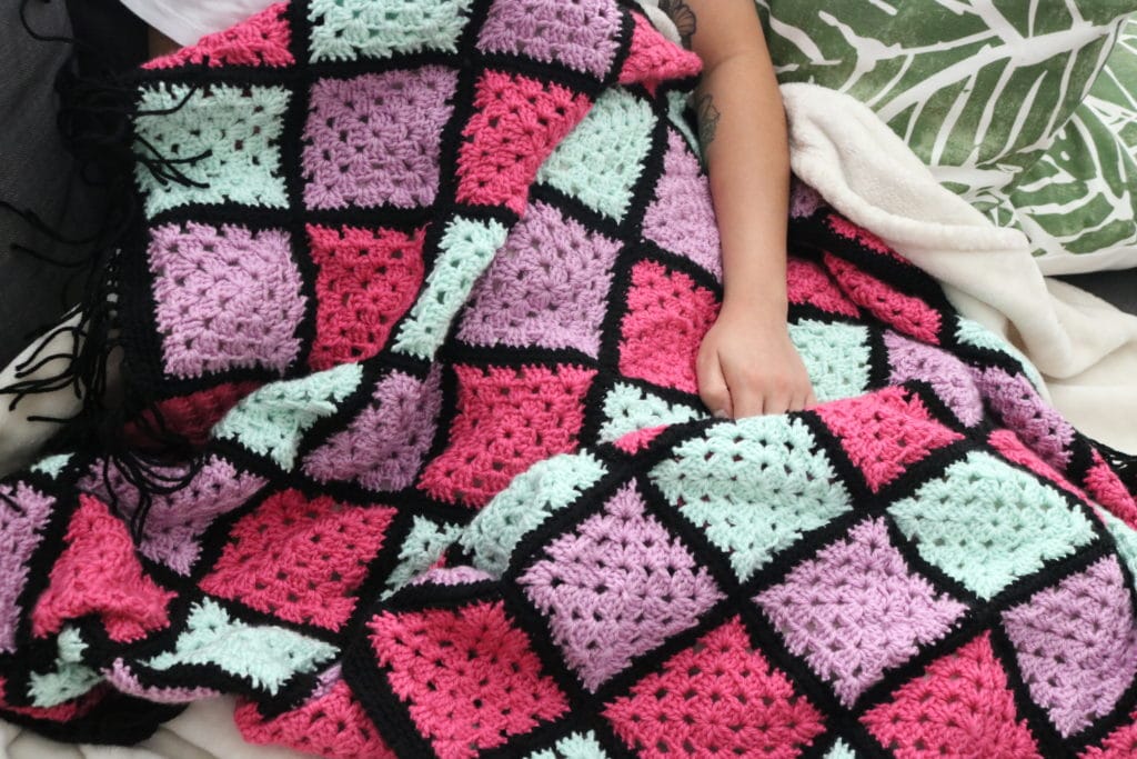 Ultimate Guide How to Fix your Uneven Crochet Blanket Edges