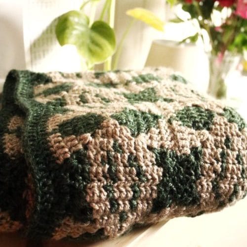 What Are The Best Knit and Crochet Blanket Sizes for All Ages?