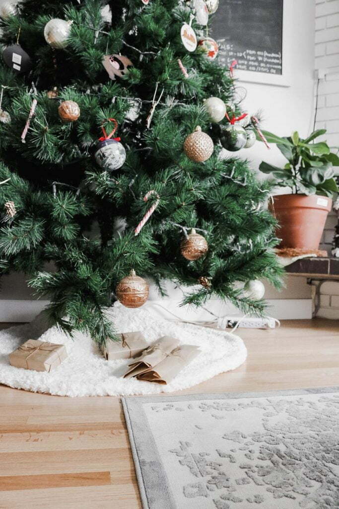 Faux Fur  Crochet Christmas Tree Skirt