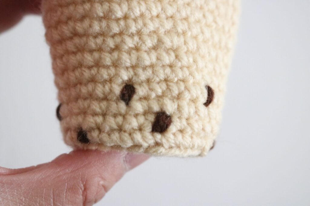 How to Crochet a No-Sew Amigurumi Boba Tea - Knits and Knots by AME